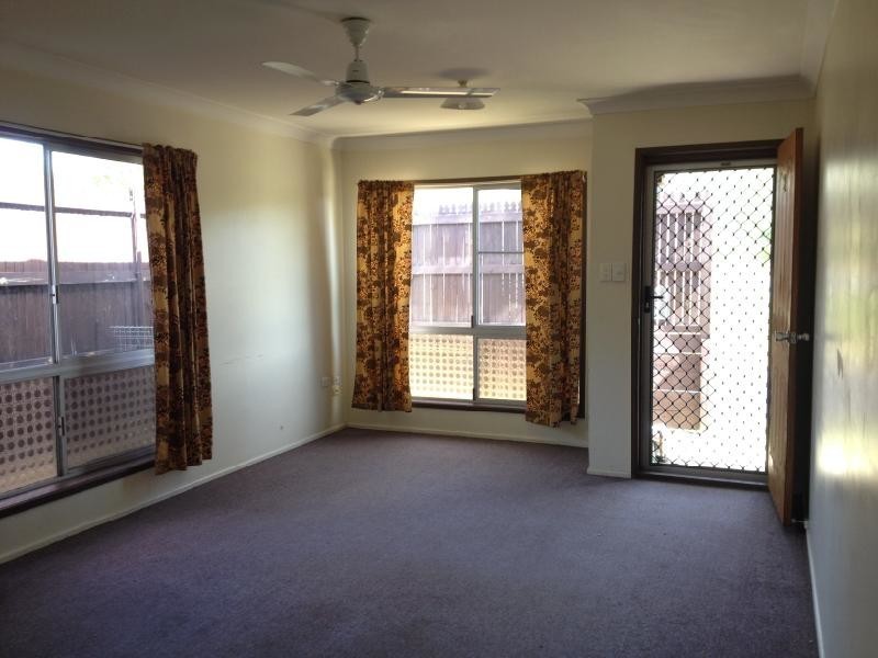 2/1 Reservoir Street, Gracemere QLD 4702